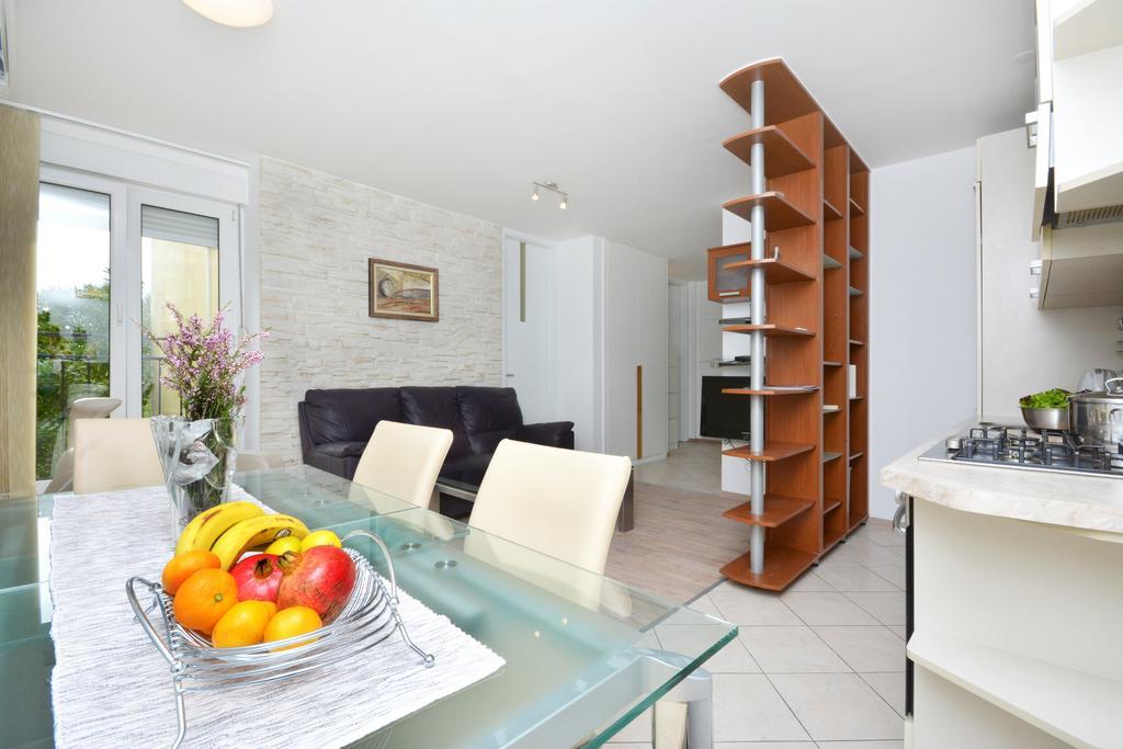 Apartment Tina Spalato Esterno foto